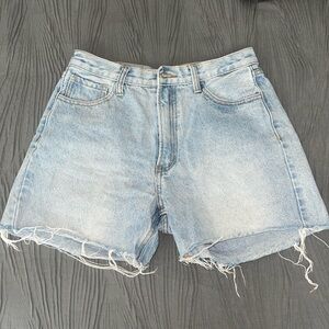 Brandy Melville shorts